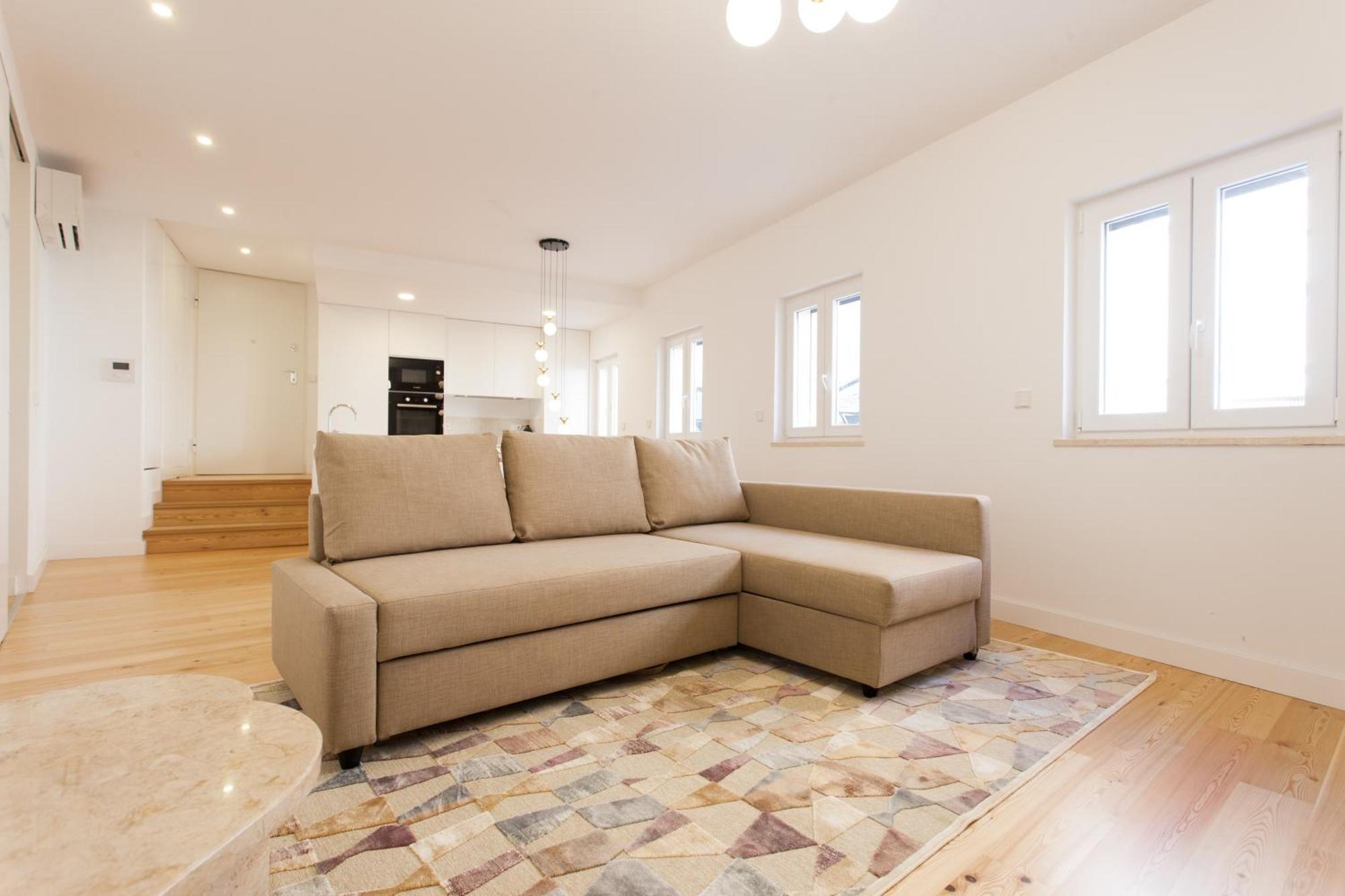 Mouraria Blue Three-Bedroom Apartment W/ Parking - By Lu Holidays Lisbon Exterior photo